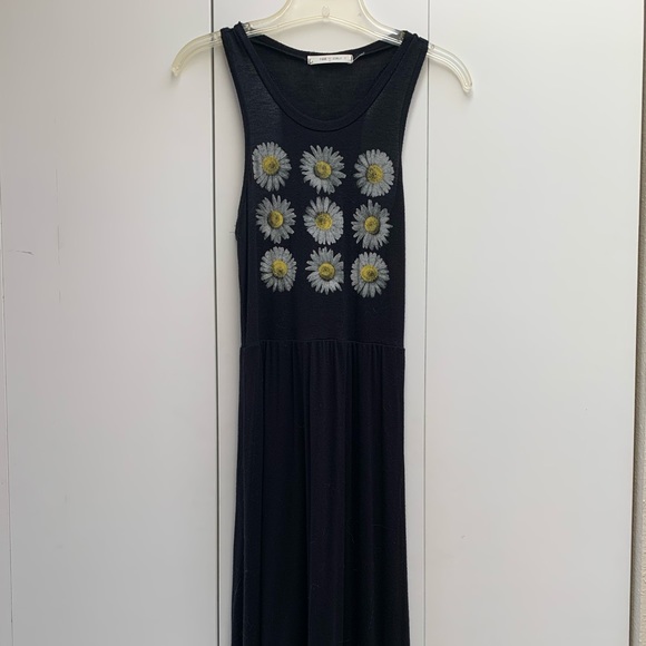 Daisy Racerback Maxidress - Picture 2 of 3